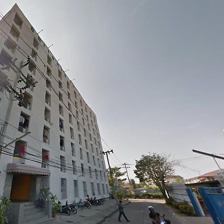 City Mansion Bangkok Buitenkant foto